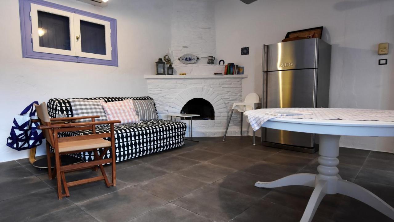 The Charming Beach House, Ideal For 4 To 5 People Ioulis Exterior photo